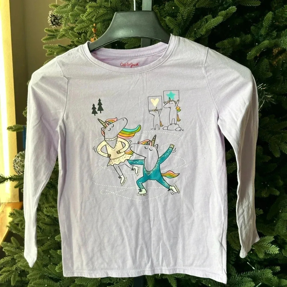 Cat and jack 7/8 long sleeve top